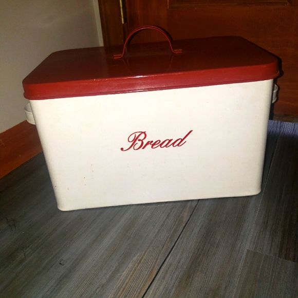 Vintage Kitchen Vintage Metal Bread Bin Poshmark